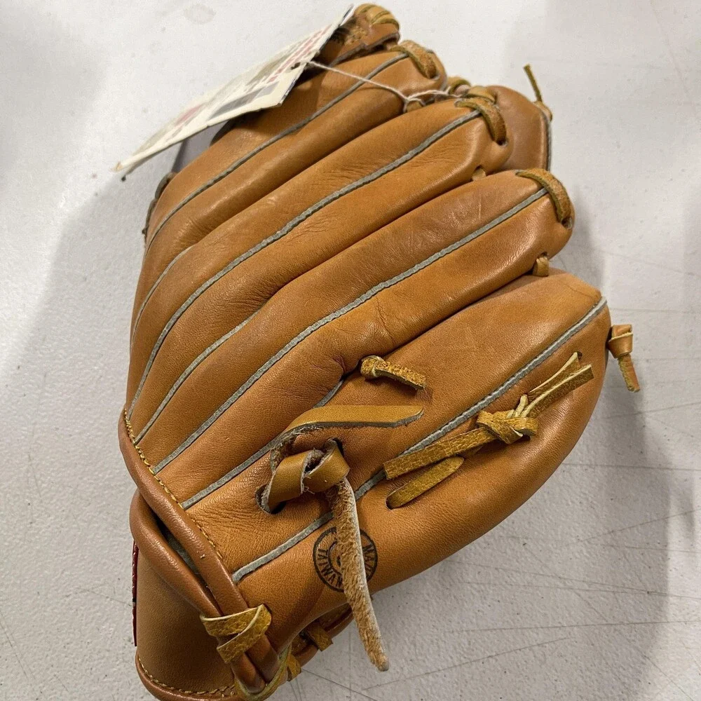 Vintage Rawlings Baseball Glove 11.5 Wade Boggs Signature Infield RBG75